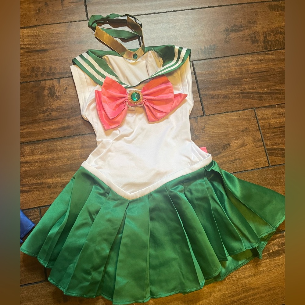Sailor Jupiter costume
